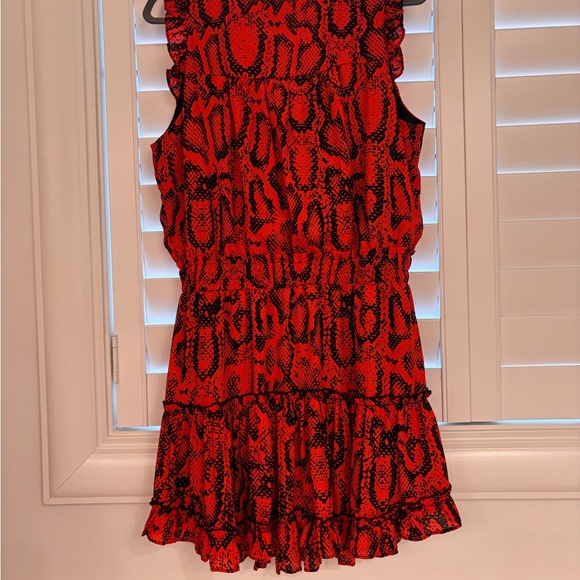 Lavish Maci Red and Black Mini Dress Size L NWOT - Picture 5 of 6